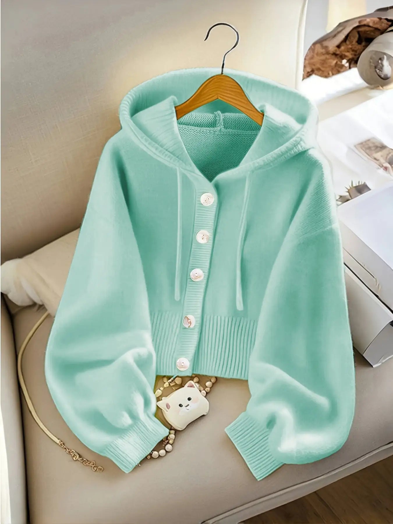 Women'S Ivory Yellow Oversized Hooded Cardigan - Soft Button-Front Sweater with Chest Pocket