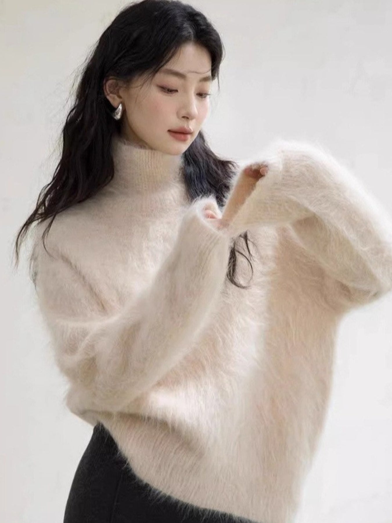 Women'S Elegant Faux Mink High Neck Sweater - Soft Thick Winter Sweater with Ribbed Collar & Long Sleeves