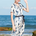 2025 New Women'S Floral Print Dress - Chic V-Neck, Short Sleeve, Waist-Cinching, Breathable