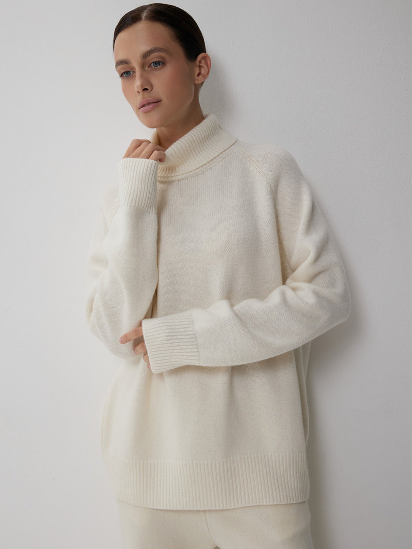 Women's Oversized Turtleneck Sweater - Y2K Plush Winter Warm Navy Blue