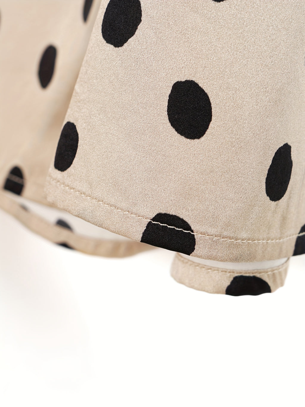 Women'S Elegant Beige & Black Polka Dot Maxi Dress - Formal & Casual Chic Outfits