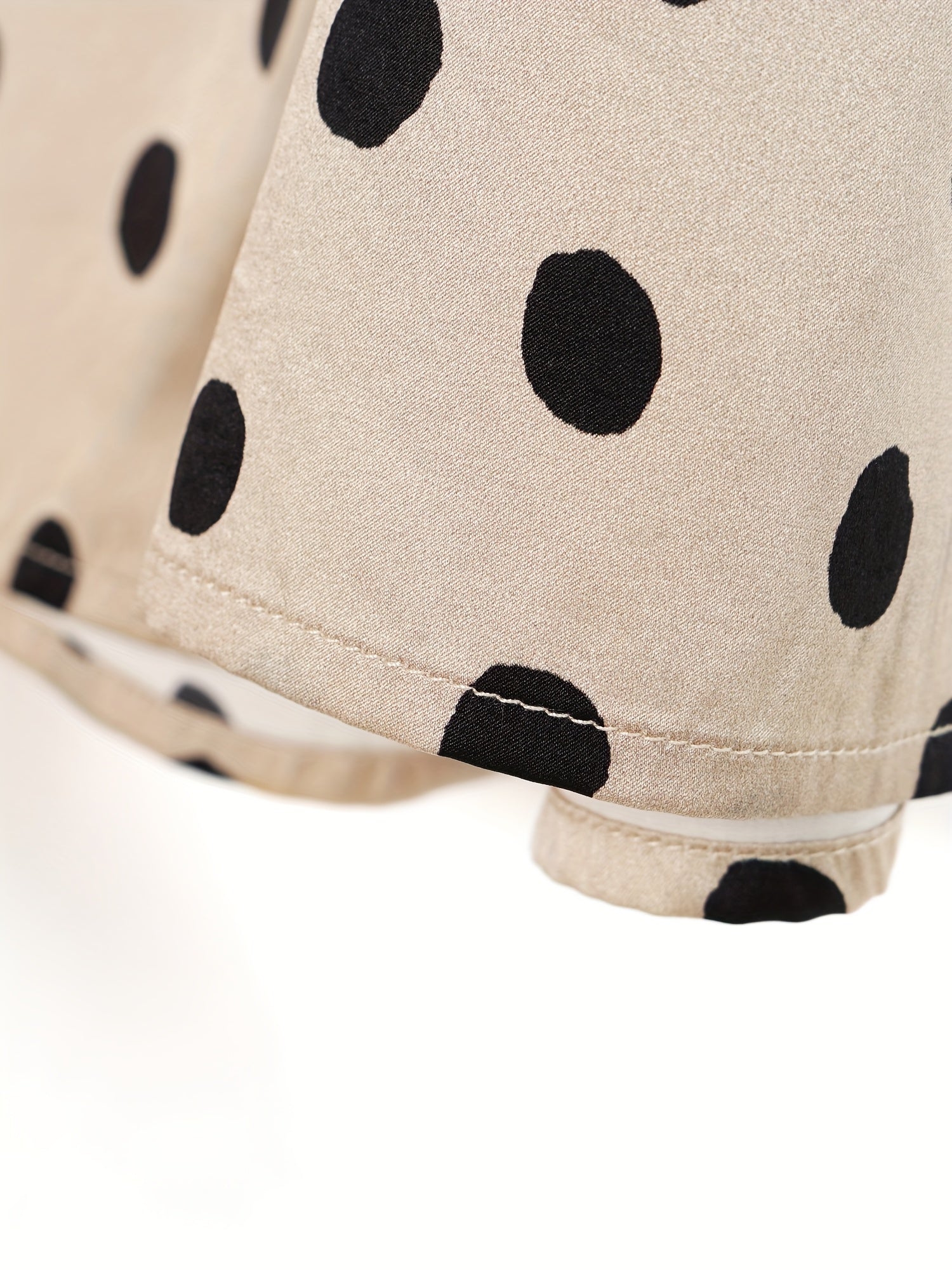 Women'S Elegant Beige & Black Polka Dot Maxi Dress - Formal & Casual Chic Outfits