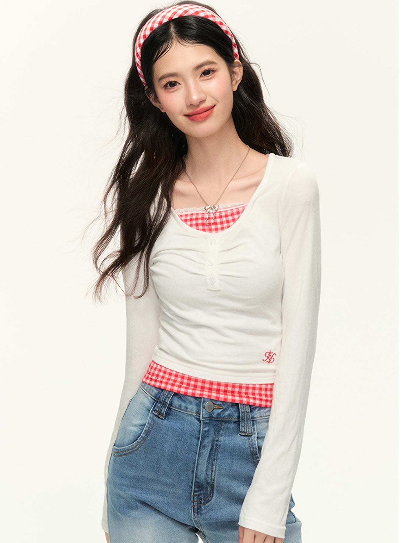 Women'S Slim-Fit V-Neck Long Sleeve T-Shirt - Red & White Checkered Color-Block Design, Cropped Length
