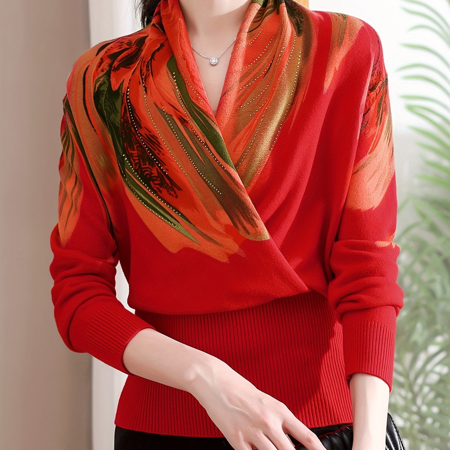 Women's Elegant Long-Sleeve Sweater - Multicolor Print